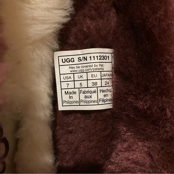🆕 UGG Dakota Spill Seam Slippers NWOT - Picture 5 of 8